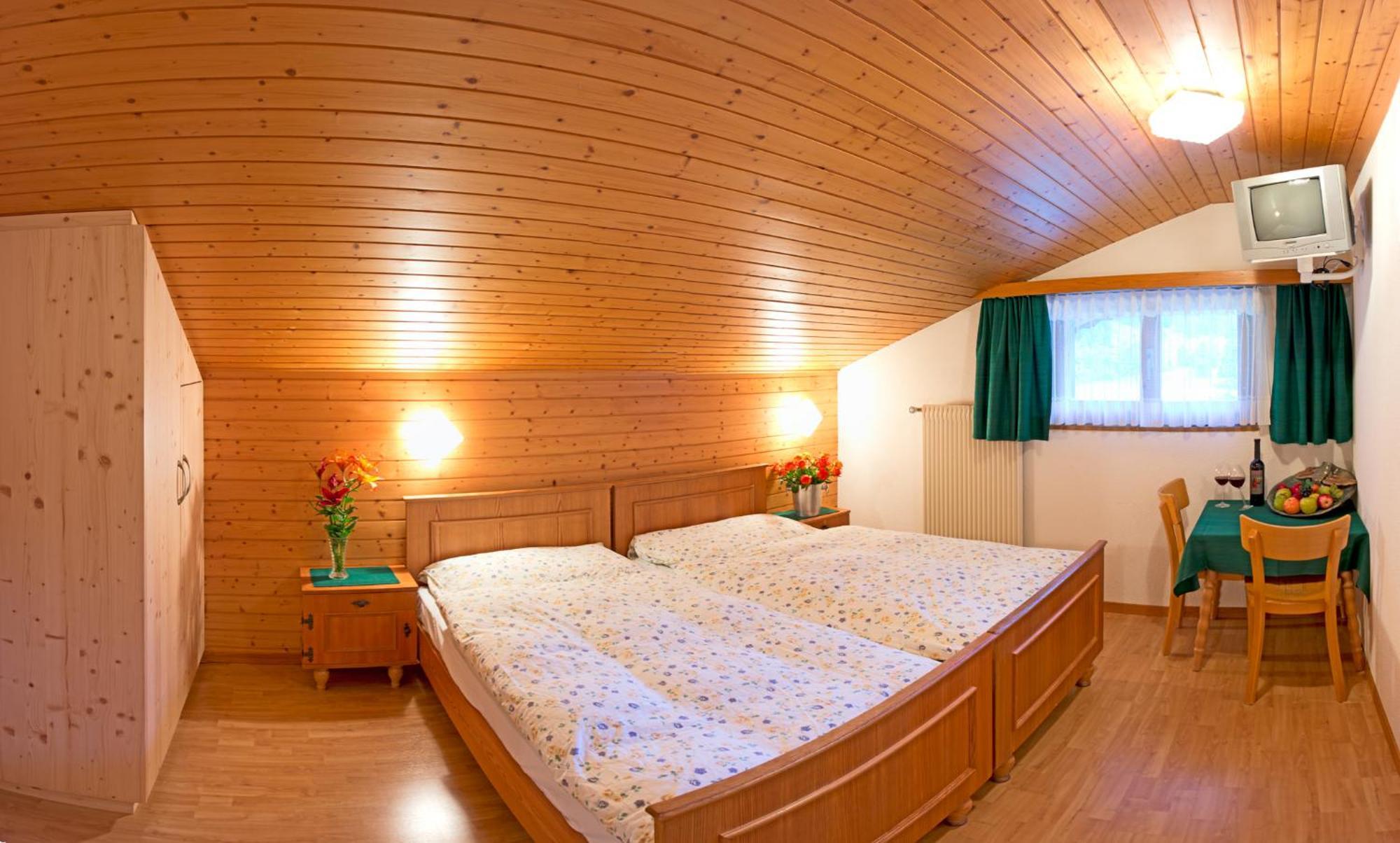 Hotel Adler Saas-Grund Exteriör bild